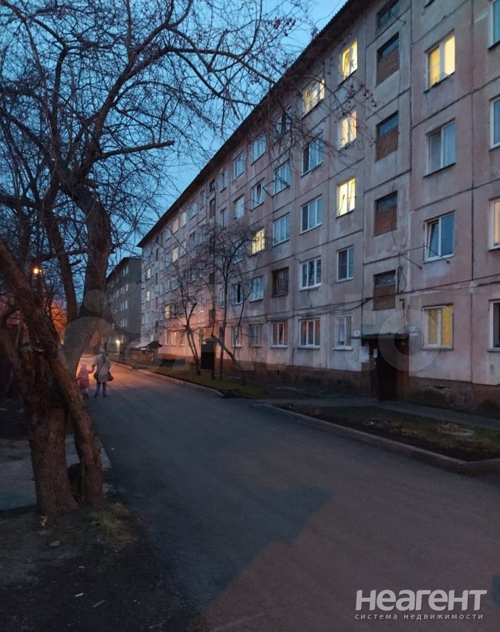 Продается 1-комнатная квартира, 18 м²