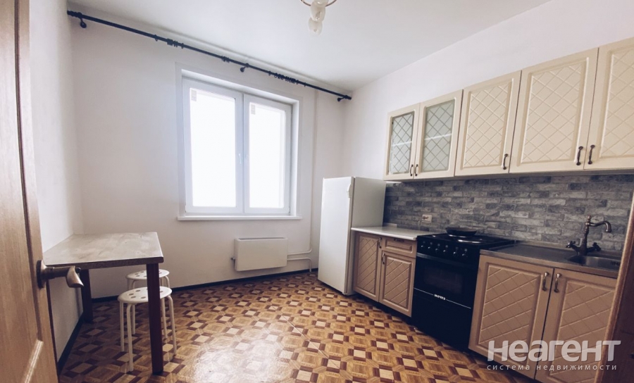 Сдается 1-комнатная квартира, 36 м²