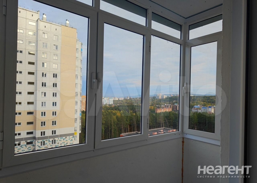 Сдается 1-комнатная квартира, 40,4 м²