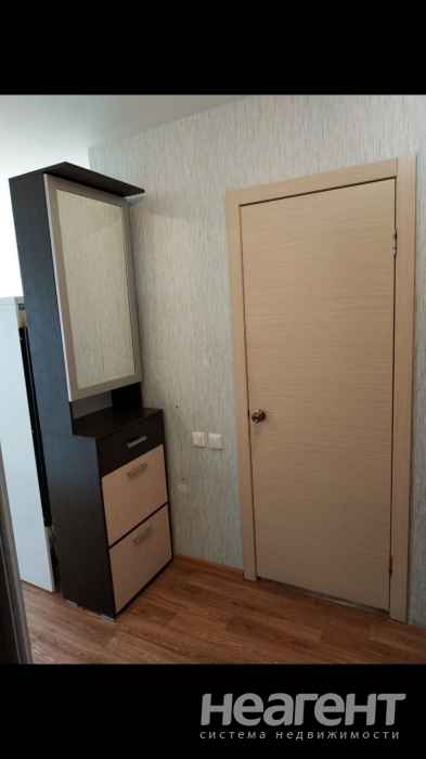 Продается 1-комнатная квартира, 28 м²