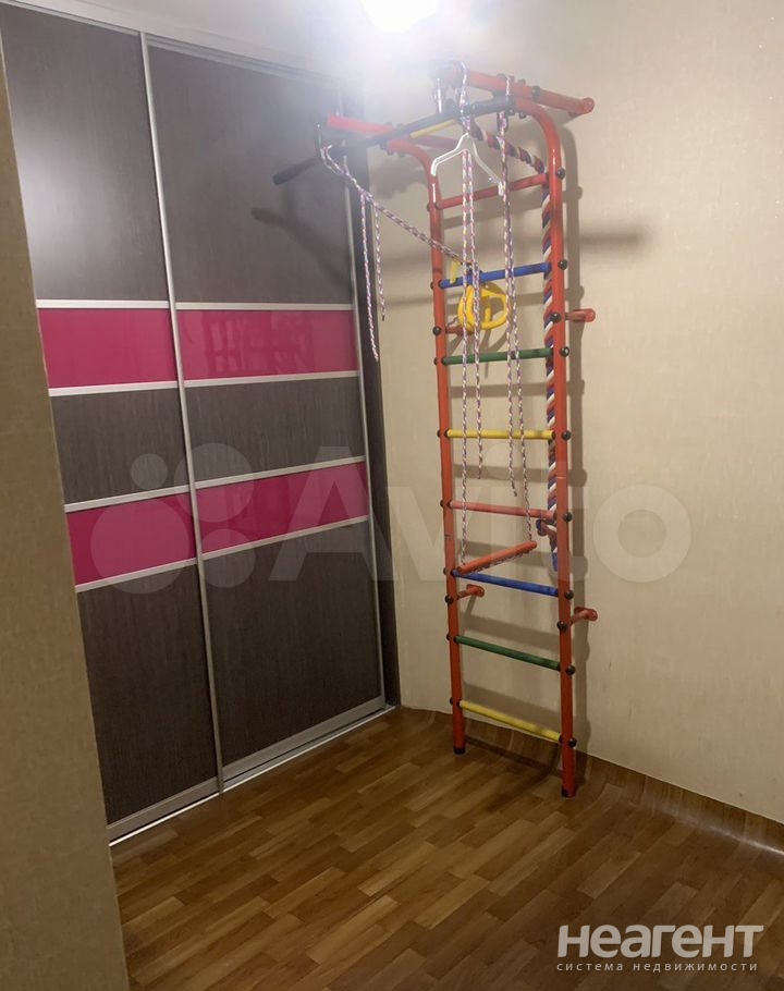 Продается 1-комнатная квартира, 33,8 м²