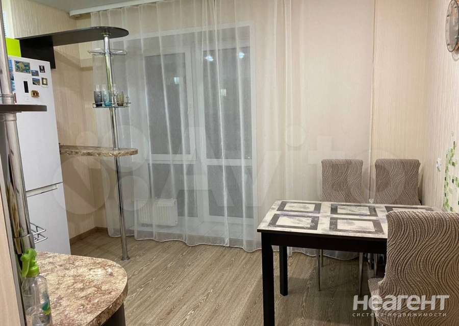 Продается 1-комнатная квартира, 41,3 м²