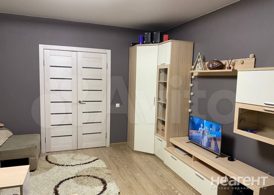 Продается 1-комнатная квартира, 41,3 м²