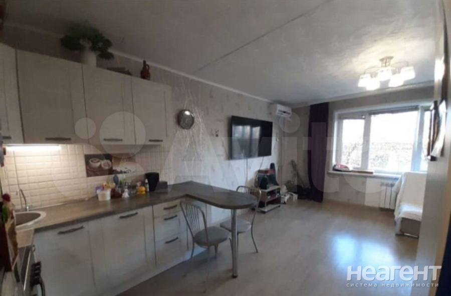 Продается 2-х комнатная квартира, 42 м²