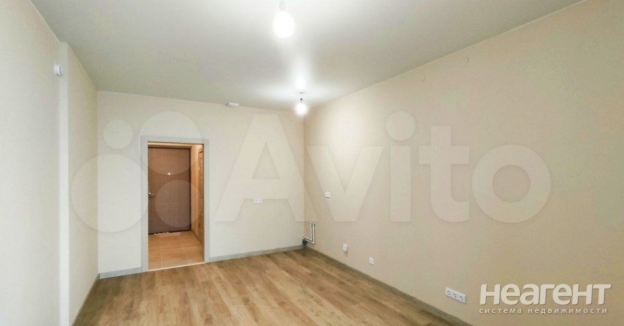 Продается 1-комнатная квартира, 28,3 м²