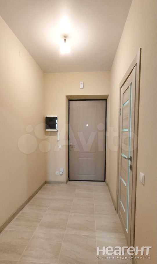 Продается 1-комнатная квартира, 28,3 м²