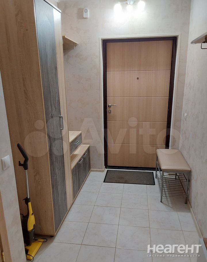 Сдается 1-комнатная квартира, 27,3 м²