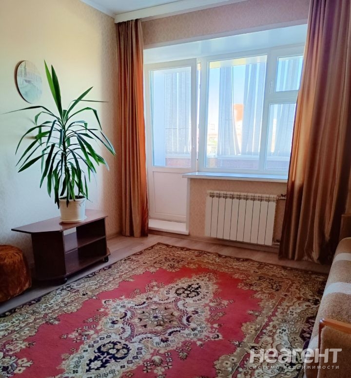 Сдается Многокомнатная квартира, 117,6 м²