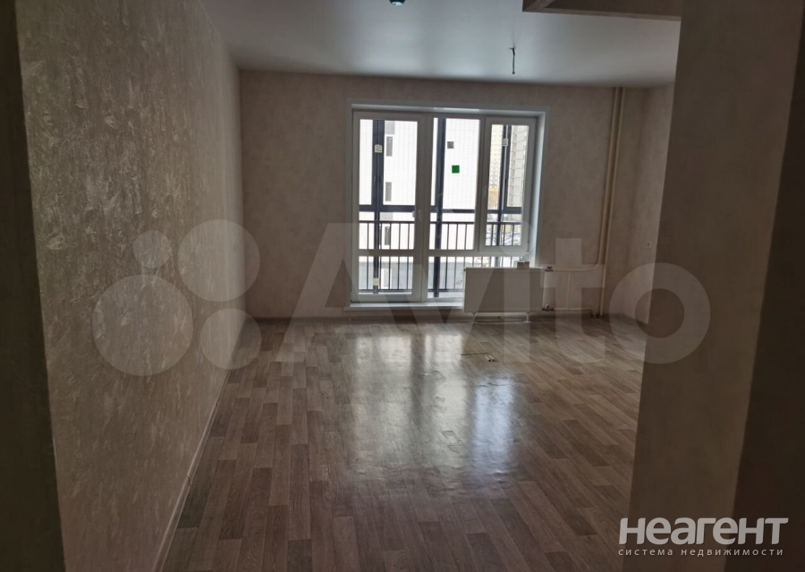 Продается 1-комнатная квартира, 40,3 м²