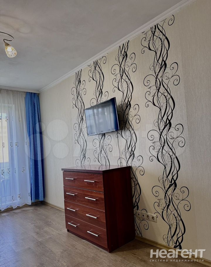 Продается 1-комнатная квартира, 30 м²