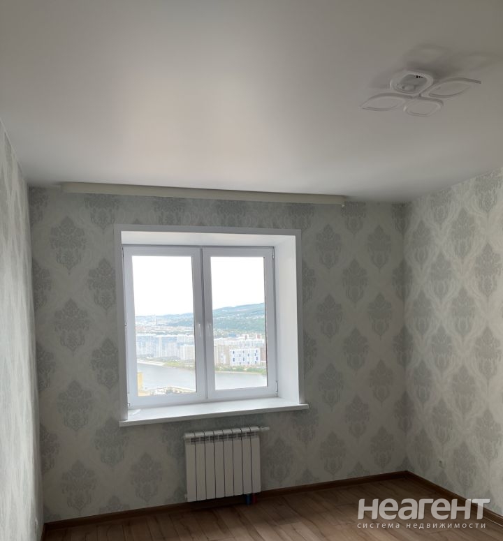 Сдается 2-х комнатная квартира, 72 м²