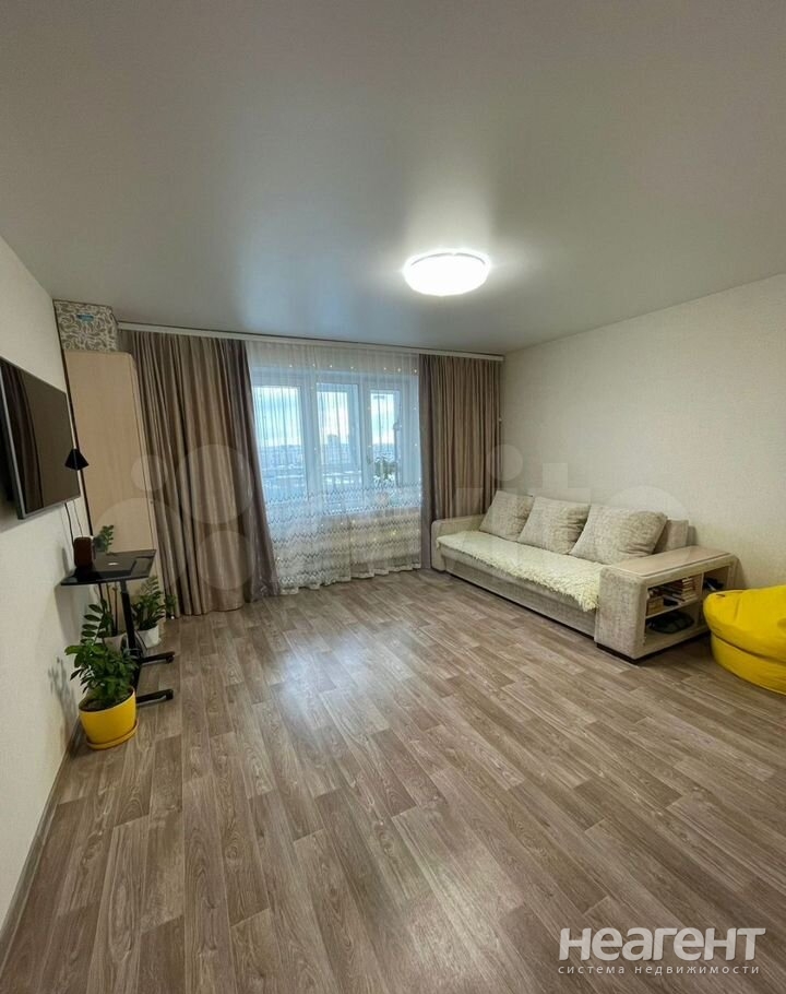 Продается 2-х комнатная квартира, 58,4 м²