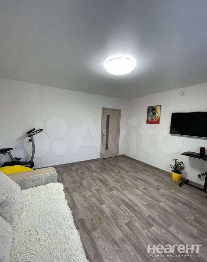 Продается 2-х комнатная квартира, 58,4 м²