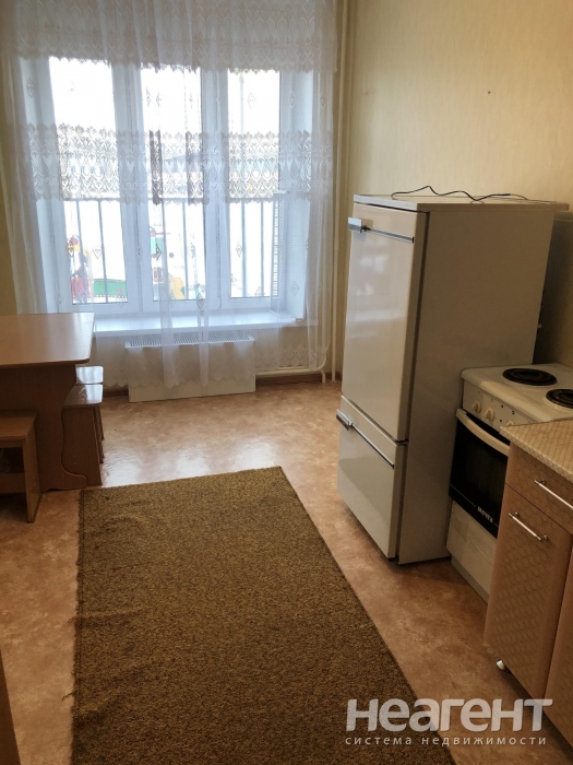 Сдается 1-комнатная квартира, 48 м²