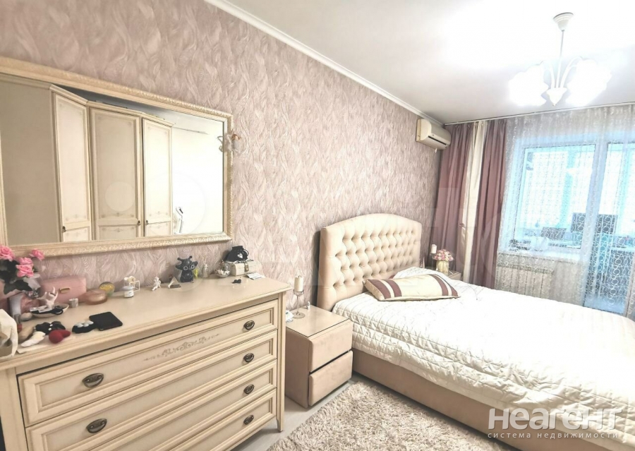 Продается Многокомнатная квартира, 110 м²