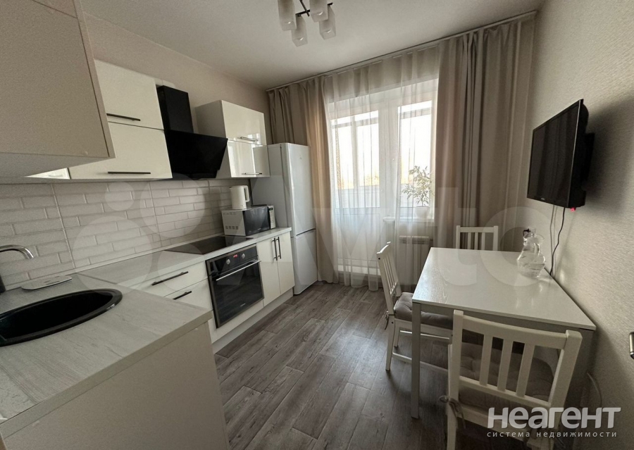 Продается 2-х комнатная квартира, 57,2 м²