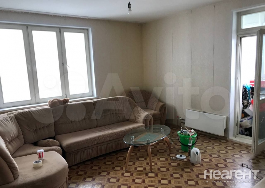 Продается 2-х комнатная квартира, 56 м²