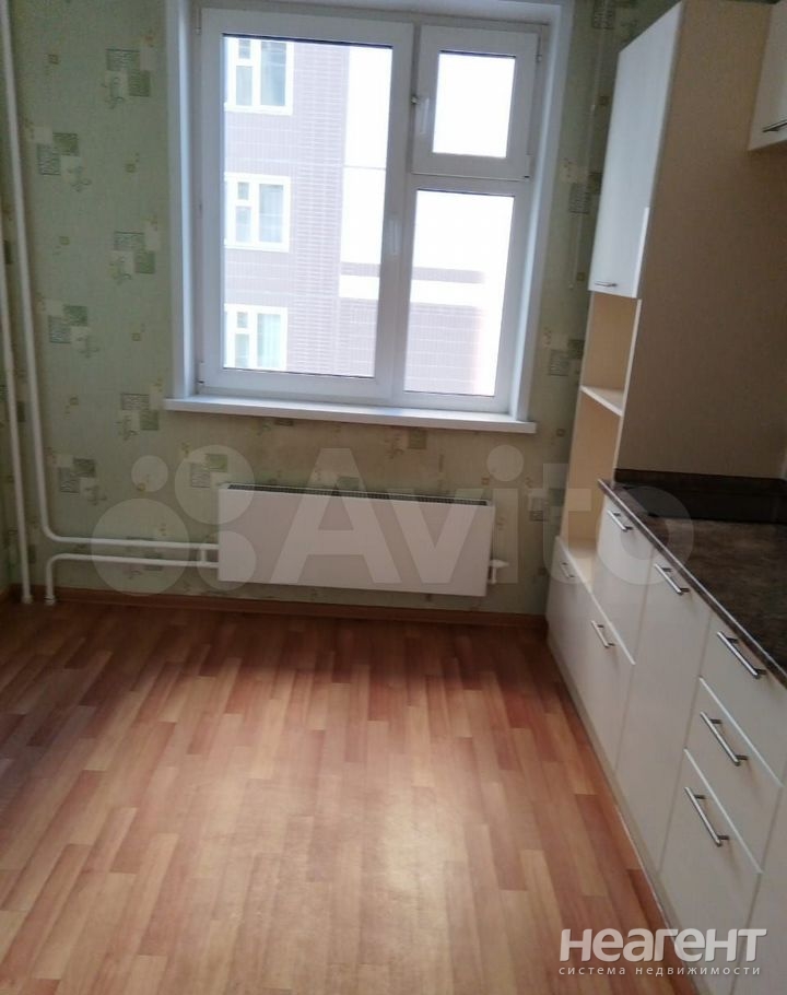 Сдается 1-комнатная квартира, 45 м²