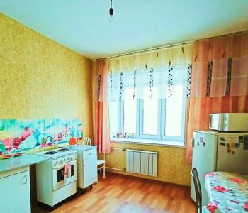 Сдается 1-комнатная квартира, 40 м²