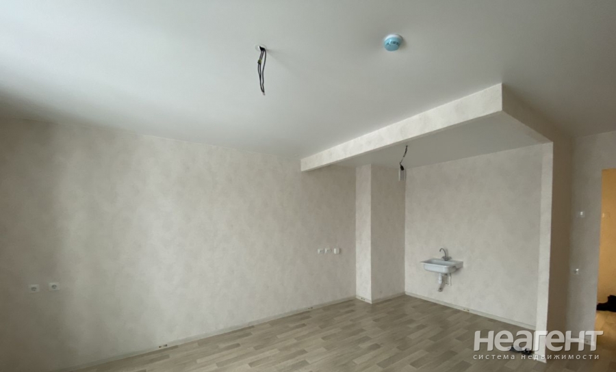 Сдается 1-комнатная квартира, 37 м²