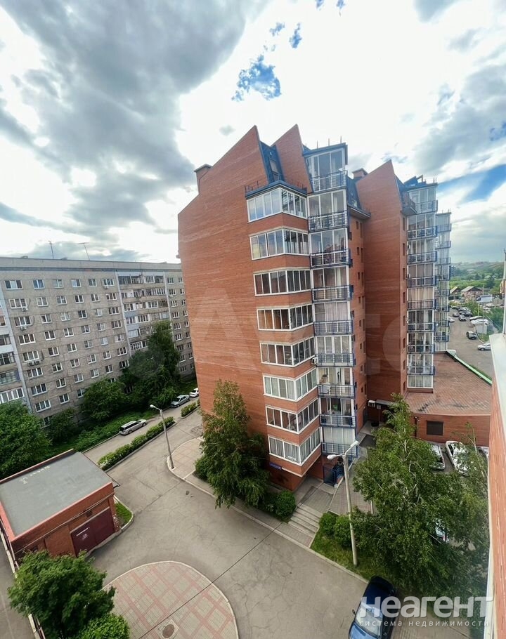 Продается 1-комнатная квартира, 50,1 м²