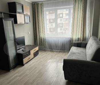 Сдается Многокомнатная квартира, 56 м²