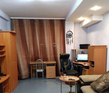 Продается 1-комнатная квартира, 45,6 м²