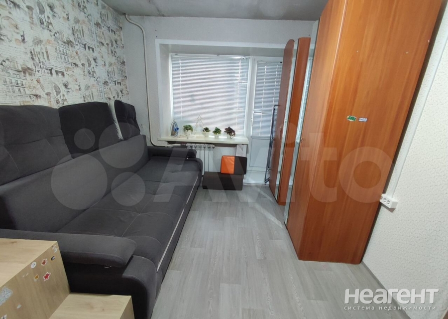 Продается 1-комнатная квартира, 29,7 м²