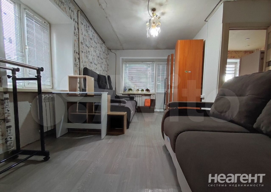 Продается 1-комнатная квартира, 29,7 м²