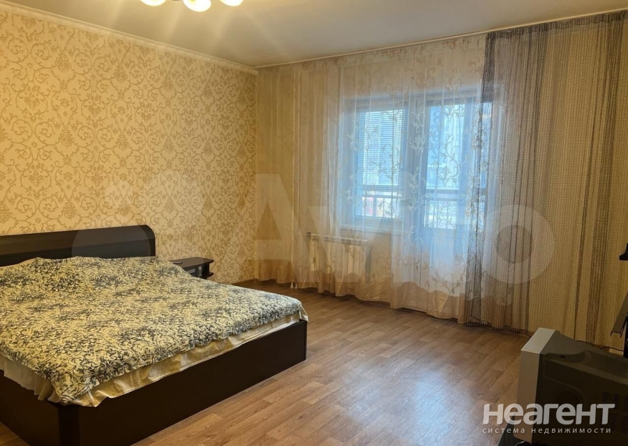 Продается 2-х комнатная квартира, 81,3 м²