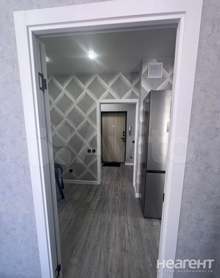 Продается 1-комнатная квартира, 30 м²