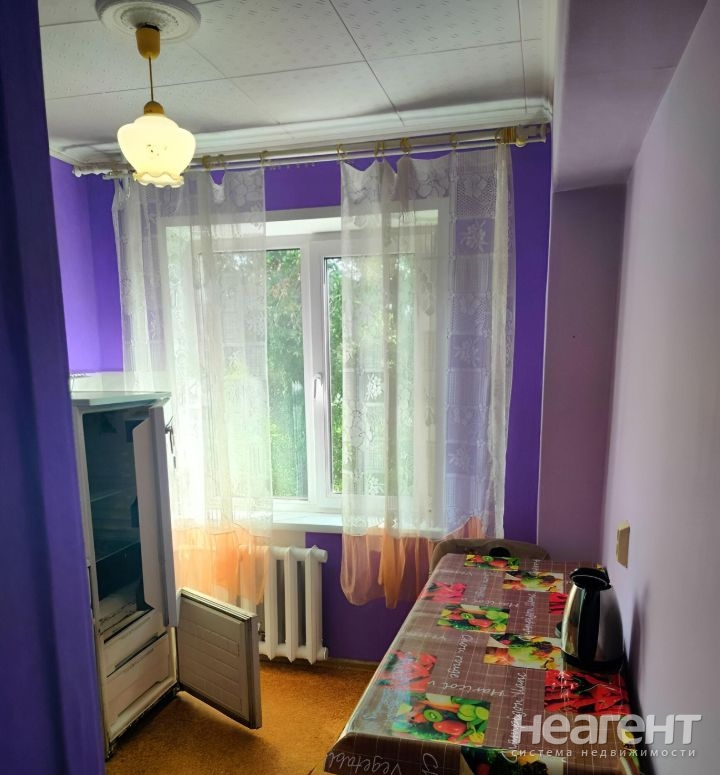 Продается 1-комнатная квартира, 30 м²