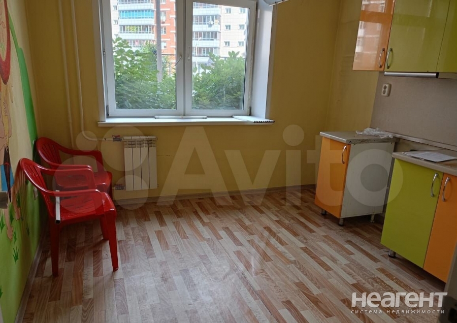 Сдается Многокомнатная квартира, 89 м²