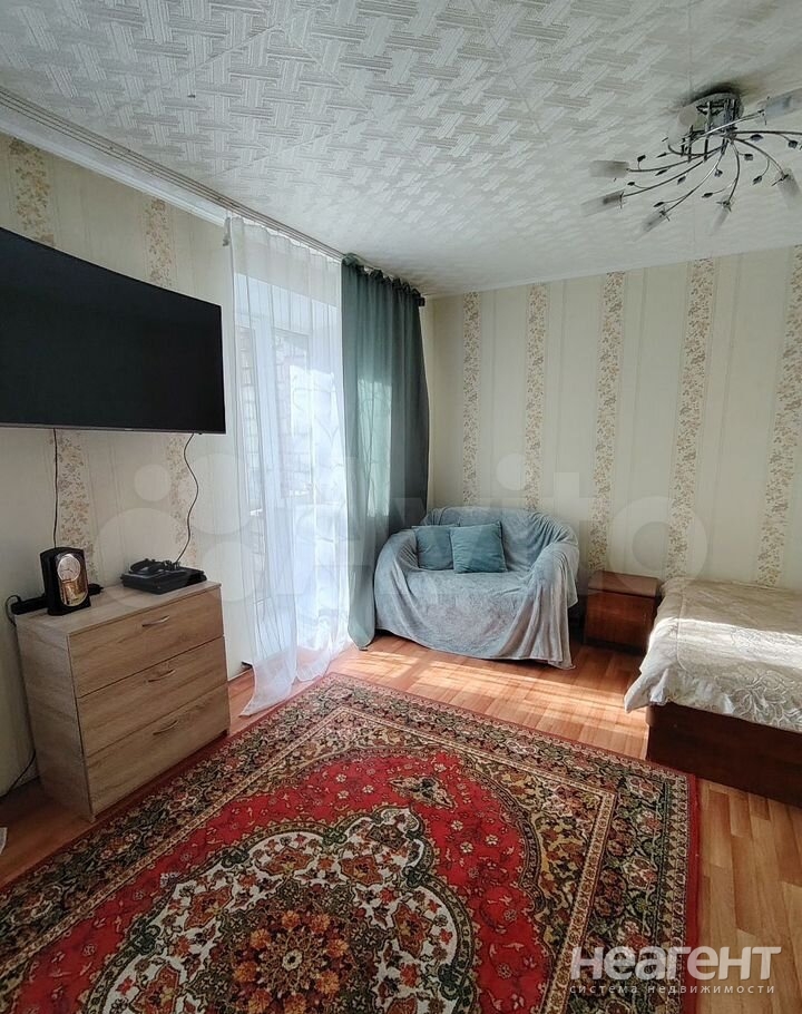 Продается 1-комнатная квартира, 35,2 м²