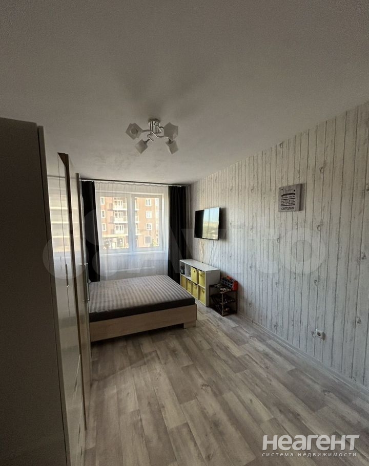 Продается 1-комнатная квартира, 40 м²