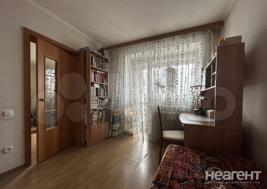 Продается Многокомнатная квартира, 92,9 м²