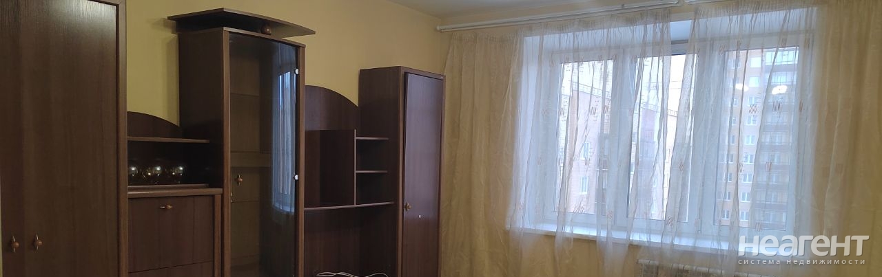 Сдается 1-комнатная квартира, 42 м²