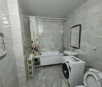 Сдается Многокомнатная квартира, 106,6 м²