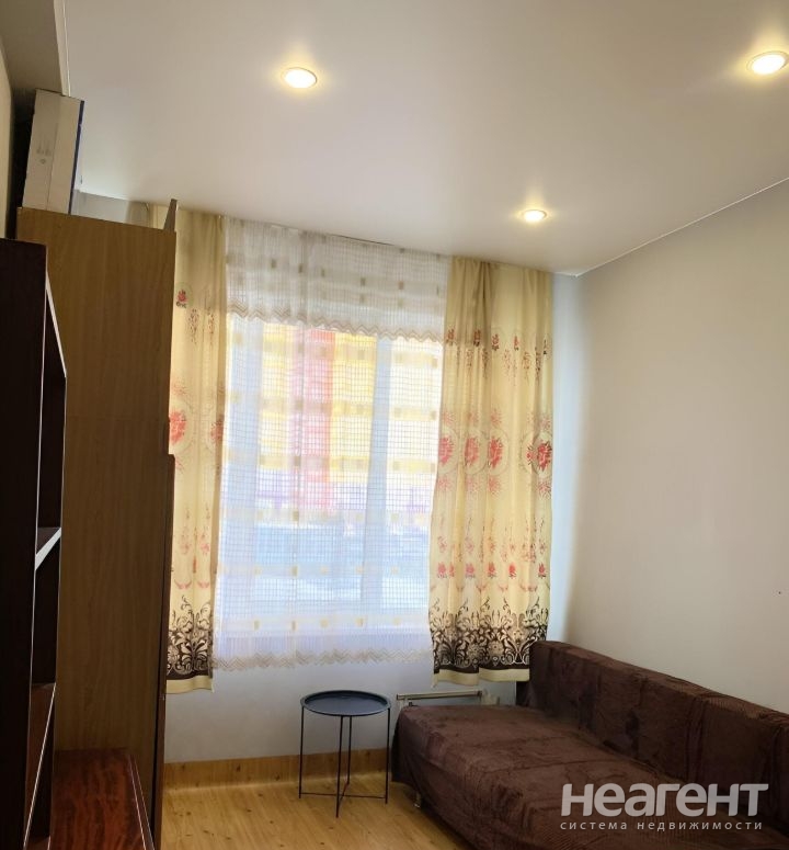 Продается 1-комнатная квартира, 18,1 м²