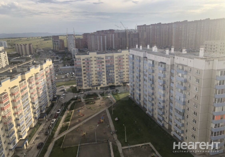 Продается 1-комнатная квартира, 39 м²