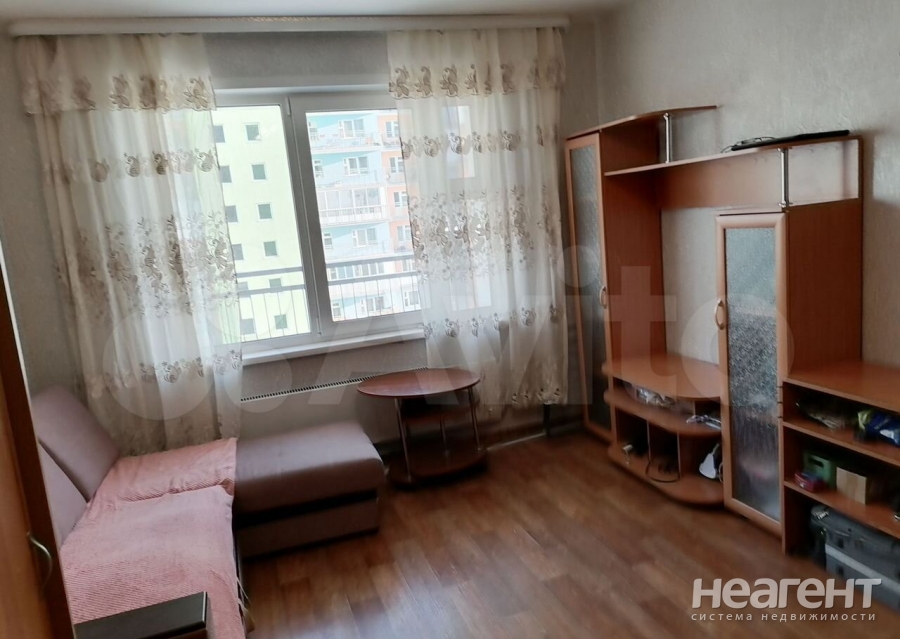 Продается 1-комнатная квартира, 39 м²