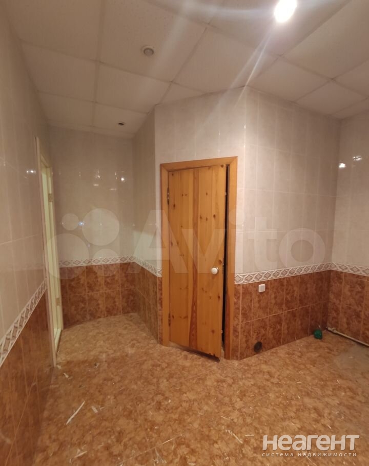 Продается Многокомнатная квартира, 157 м²