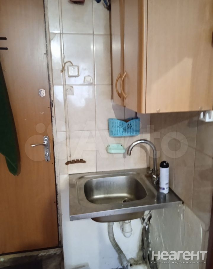 Продается 1-комнатная квартира, 18 м²