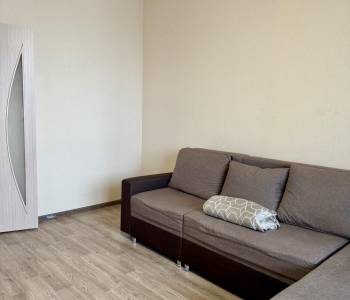 Сдается 1-комнатная квартира, 41,7 м²