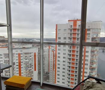 Продается 1-комнатная квартира, 39 м²