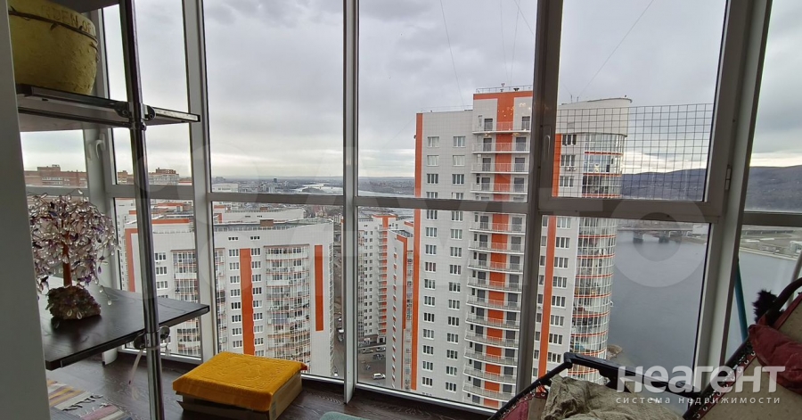 Продается 1-комнатная квартира, 39 м²