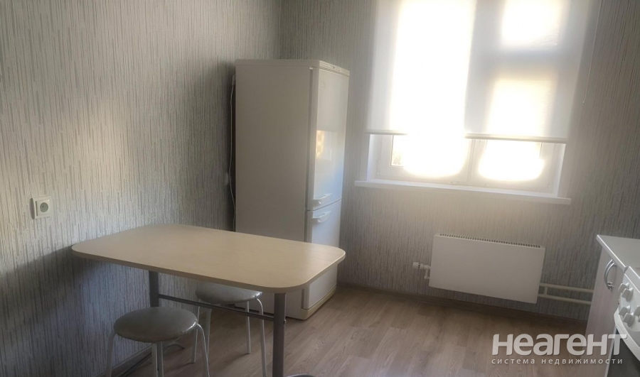 Сдается 2-х комнатная квартира, 54,4 м²