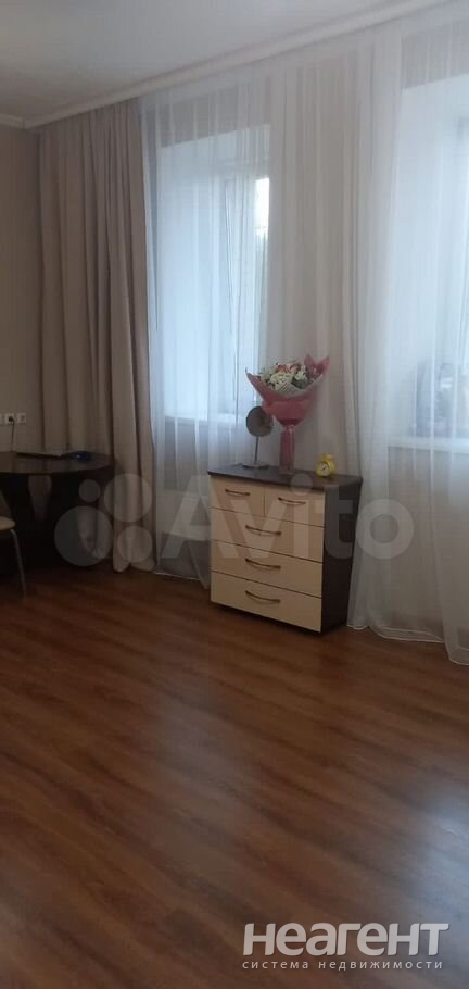 Продается 1-комнатная квартира, 33 м²