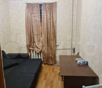 Продается Многокомнатная квартира, 99 м²