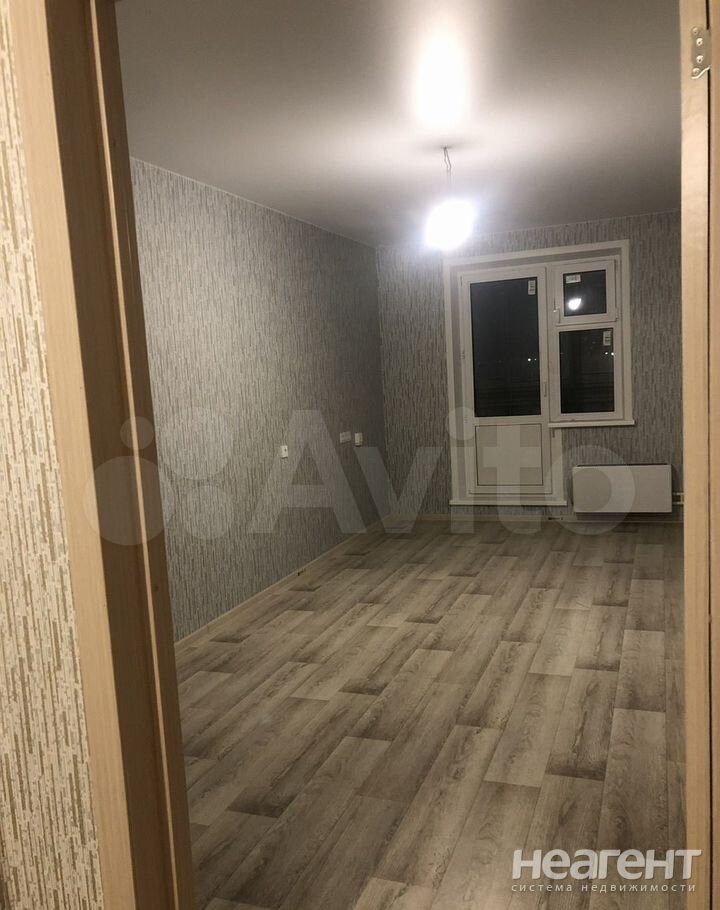 Продается 1-комнатная квартира, 51 м²